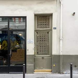 Elegant And Modern Parisian Charm Appartamento Parigi
